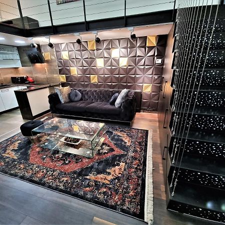 Goldcentral Apartment Art B6 Budapest Bagian luar foto