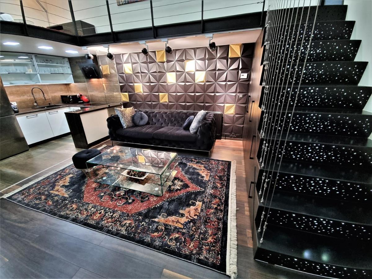 Goldcentral Apartment Art B6 Budapest Bagian luar foto