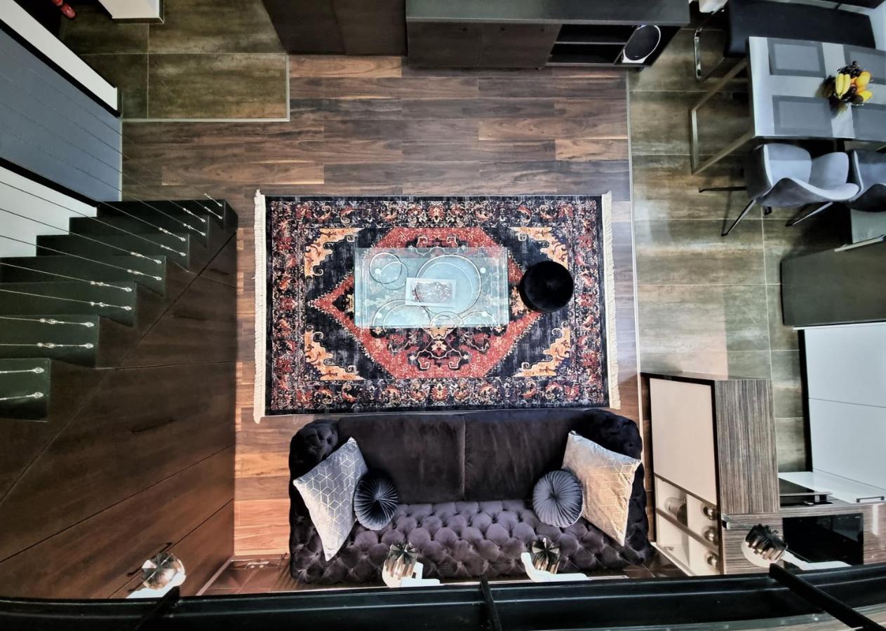 Goldcentral Apartment Art B6 Budapest Bagian luar foto